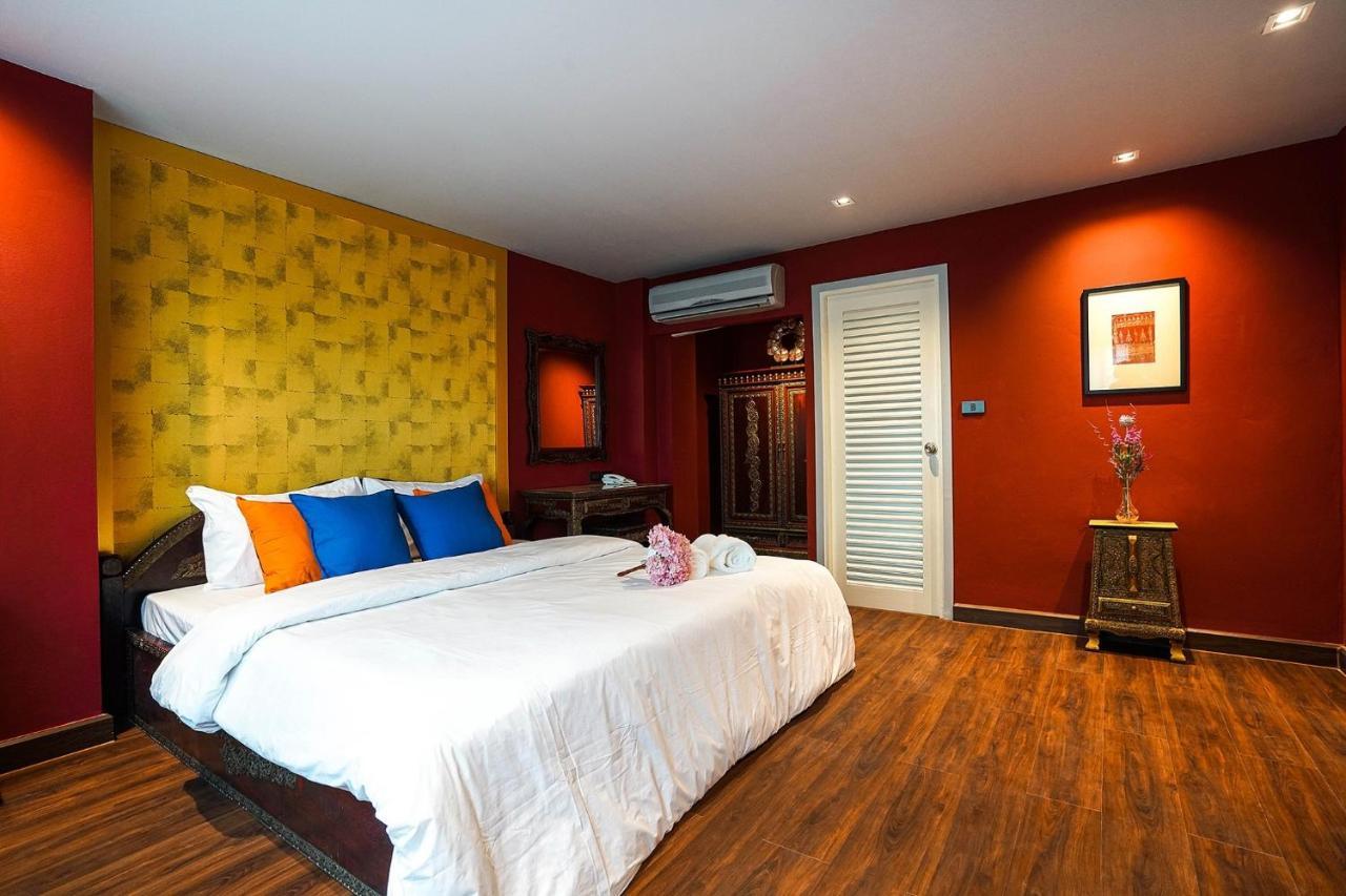 Hap@Sathorn Hotel Banguecoque Exterior foto